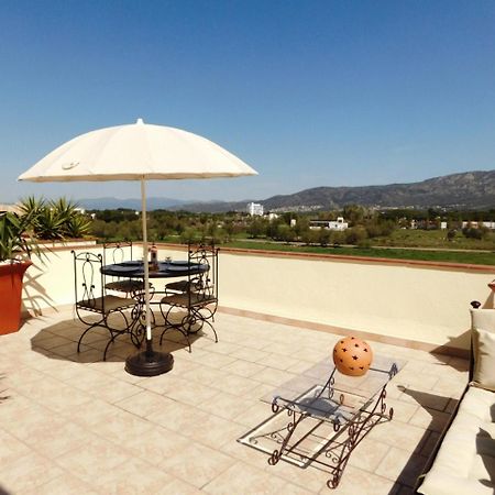 Gmid Immo Apartamento Lorena Roses Exterior photo