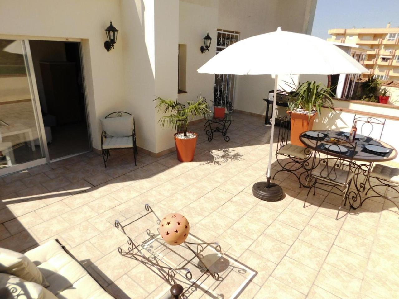 Gmid Immo Apartamento Lorena Roses Exterior photo